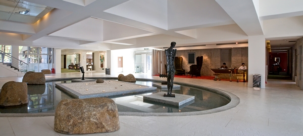 桂林愚自樂園現(xiàn)代藝術(shù)酒店